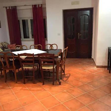 Holiday home Casale Rendine *